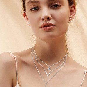 Women's Necklace and Earrings Set